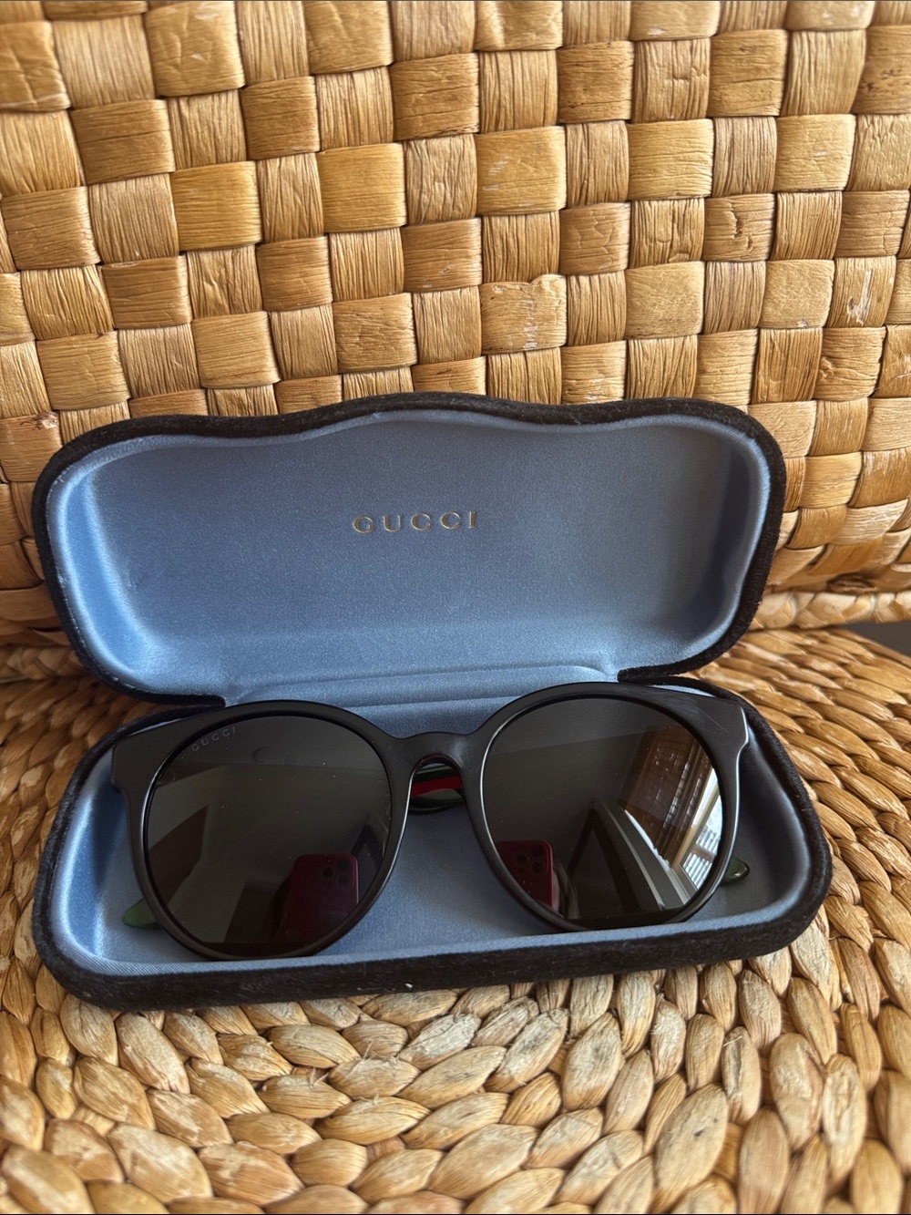 Gucci Black Round Frame Sunglasses with Dark Lenses